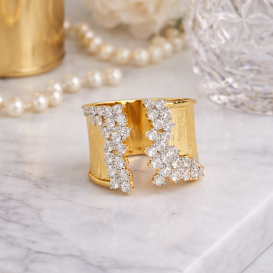 Luna Spark Ring