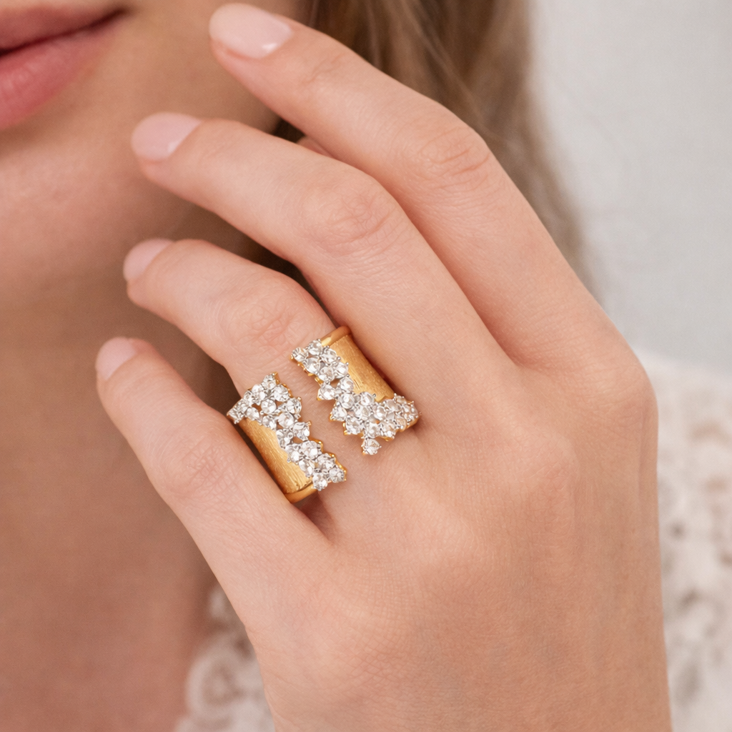 Luna Spark Ring