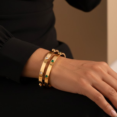 Eternal Heart Bangle