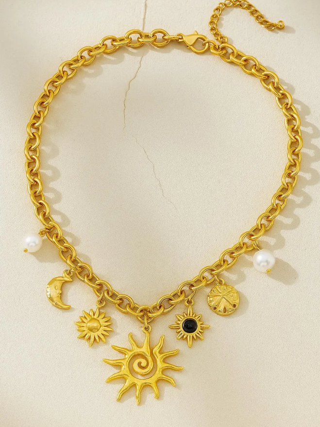 Helia Charm Necklace