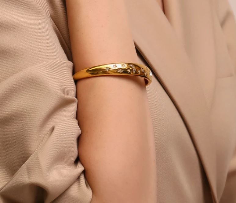 Moon and Star Jewelry Set